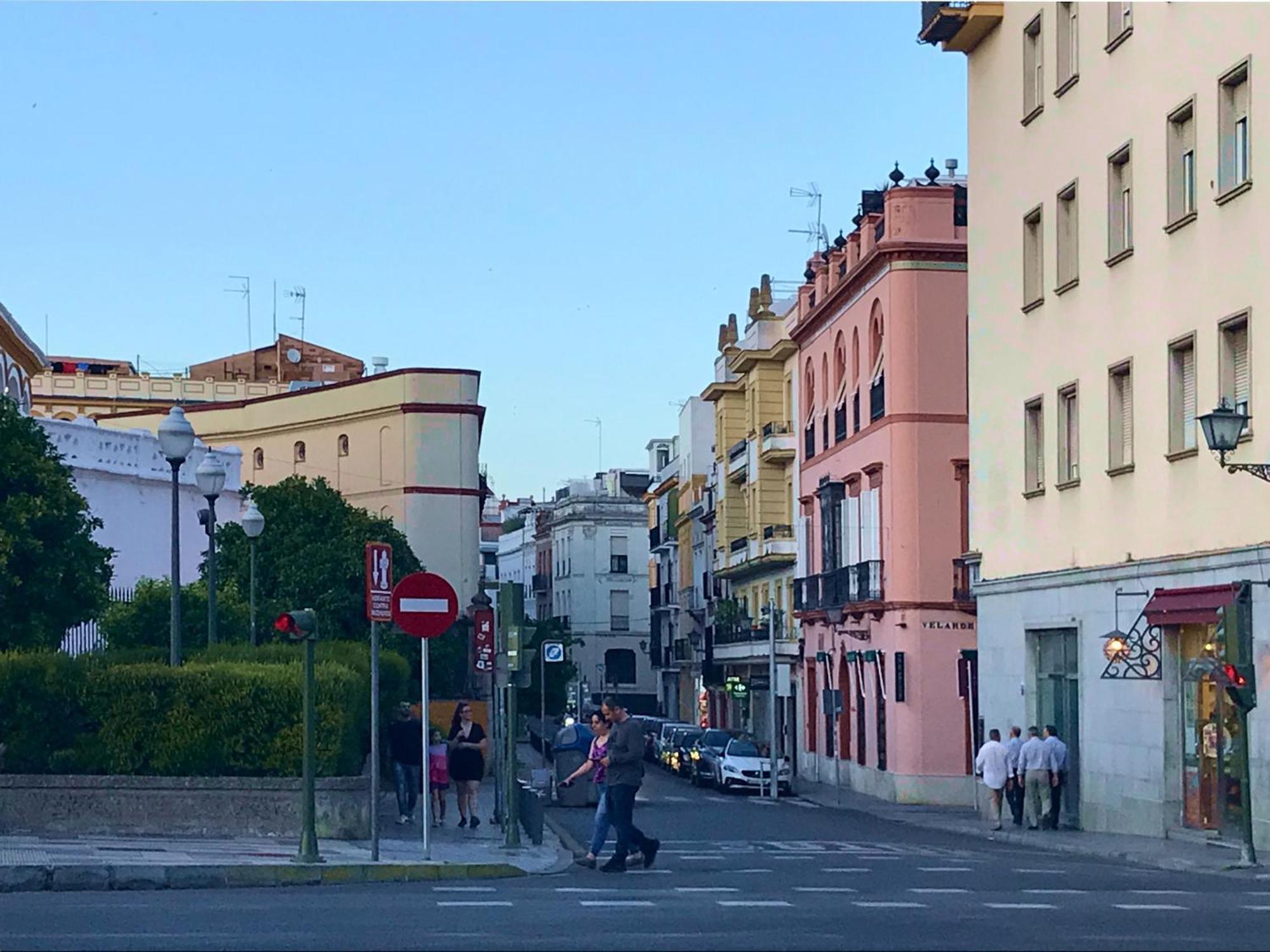 Ad21Sevilla - Suite Ngoại thất bức ảnh